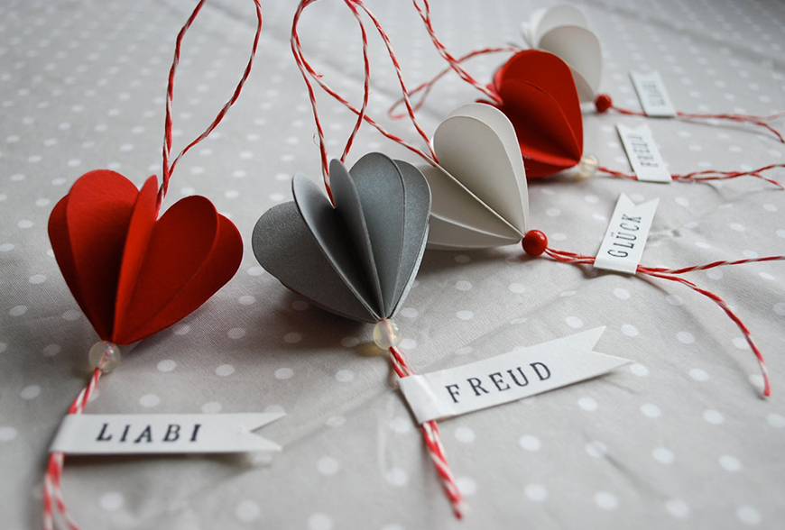 5 SIMPLE HANDMADE GIFTS FOR